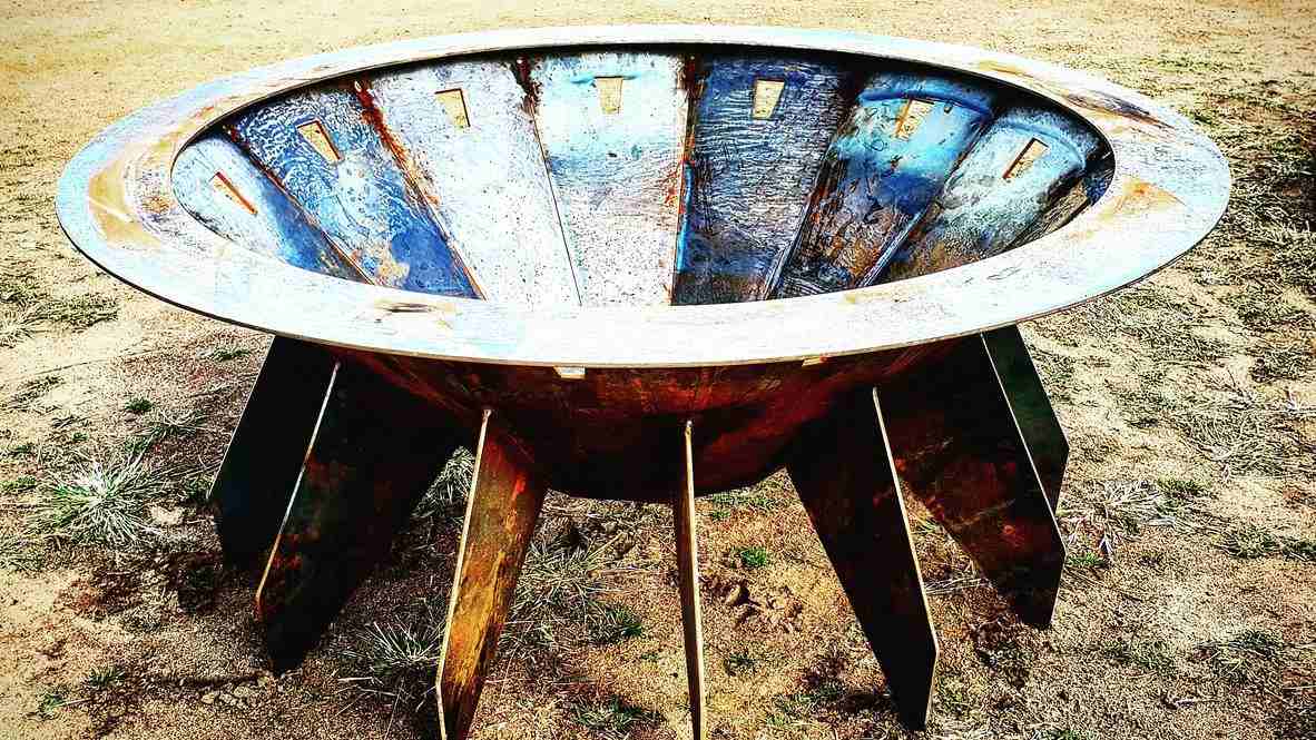 'Godfather' large fire pit from the Australian made Gravitron Series